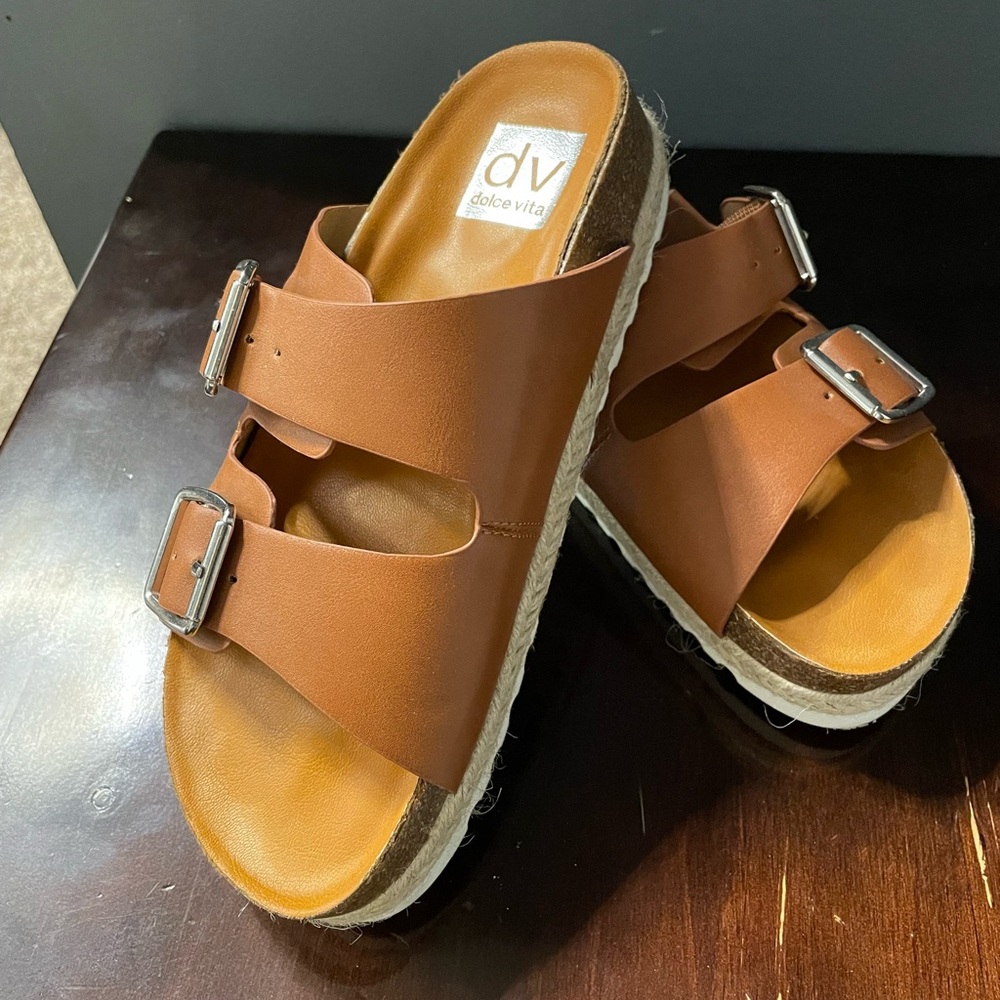 Like new sandals